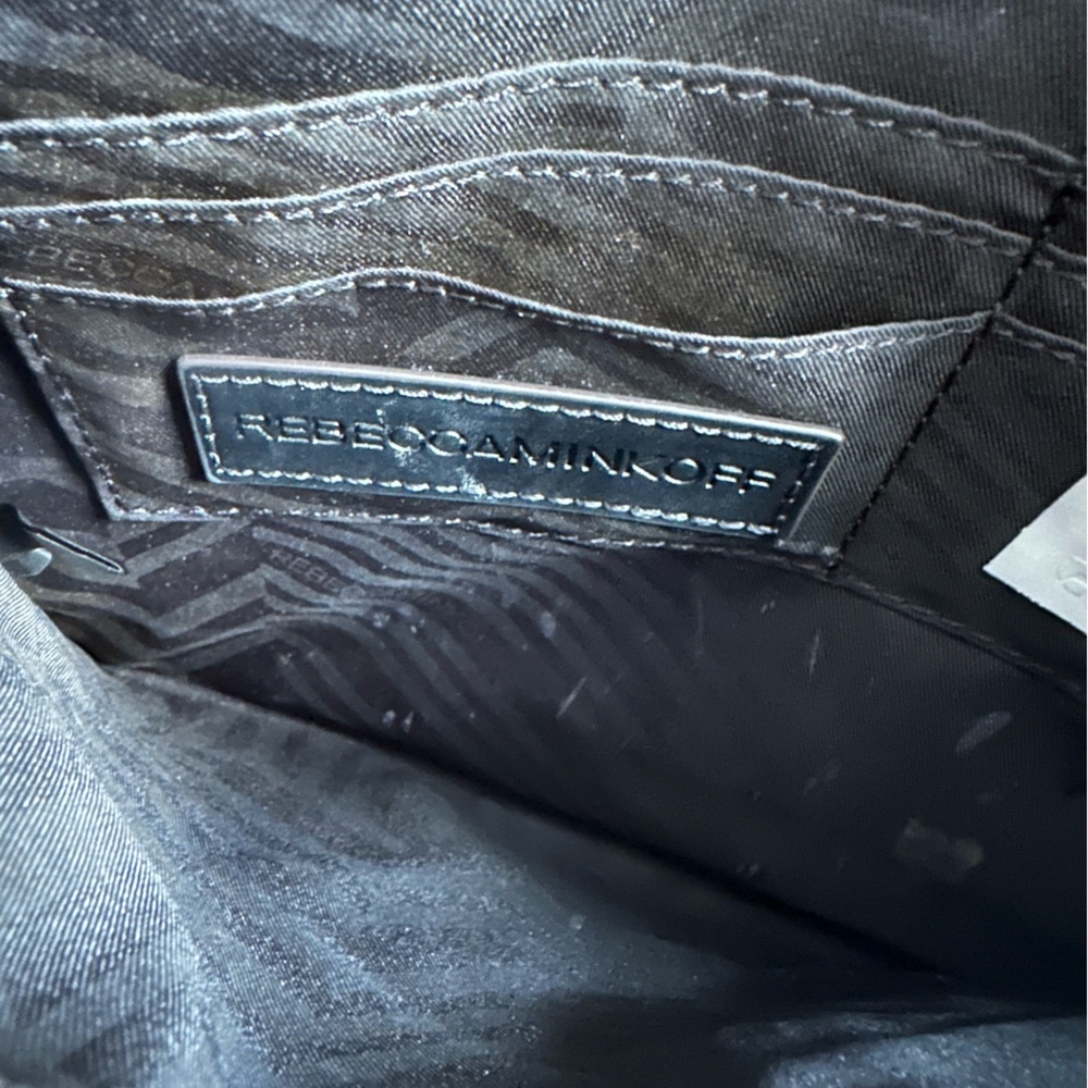 Rebecca Minkoff silver clutch with dust bag - Picture 4 of 7